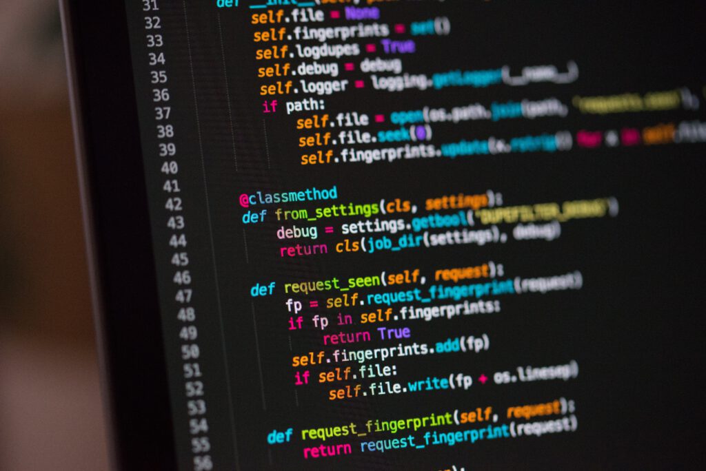 Bildschirm mit Code - Grundlagen Python